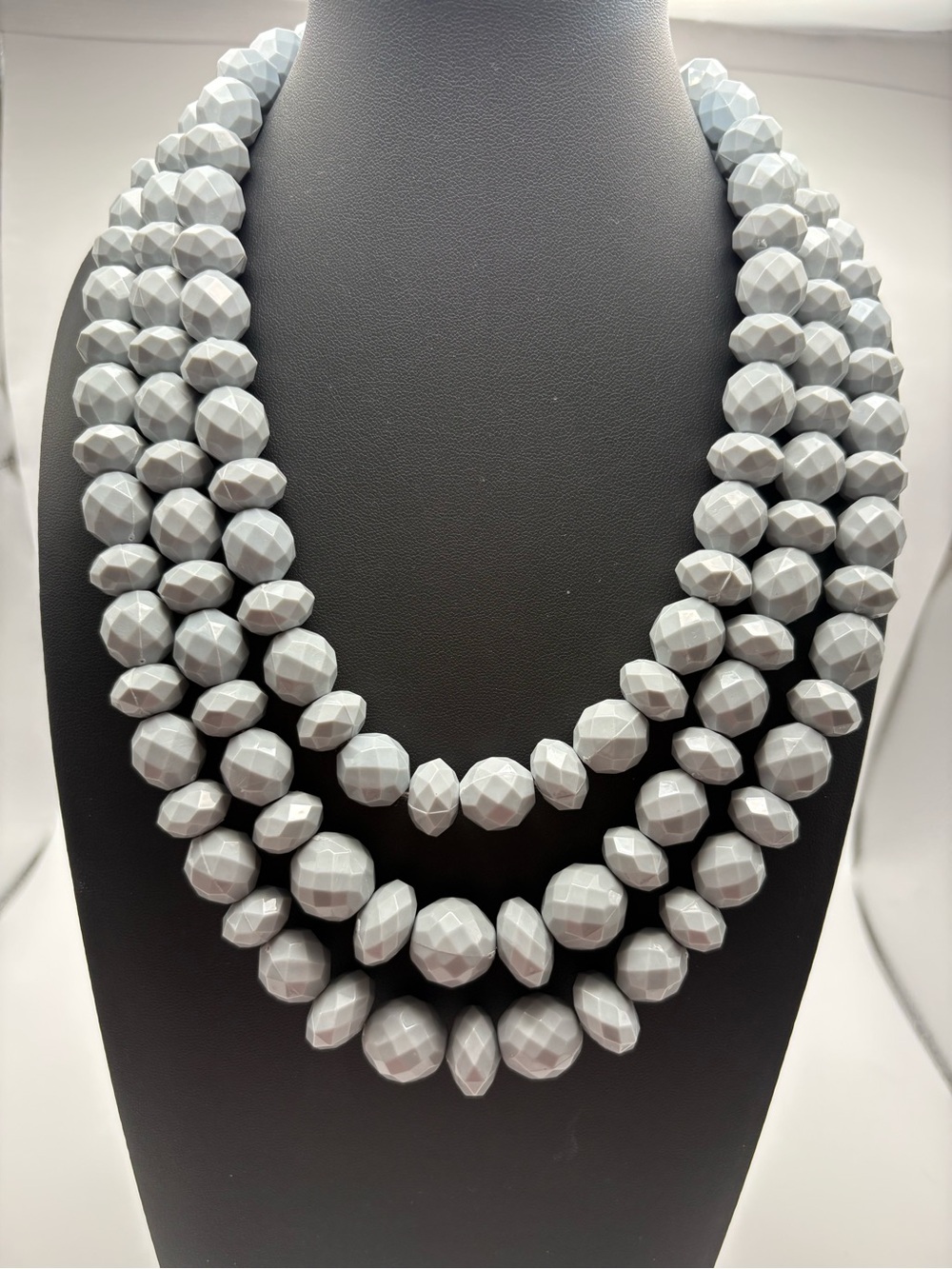 Multi-Strand Faceted Bead Necklace in Light Gray